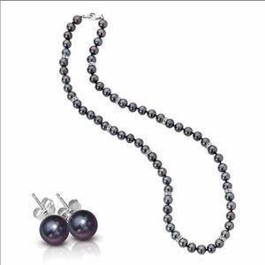 Danbury Mint Midnight Pearl Necklace & Earrings